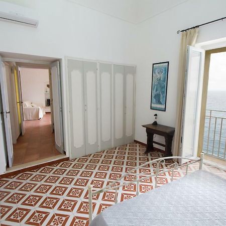 Isola Bella Sea-View Apartment Tropea Exterior photo