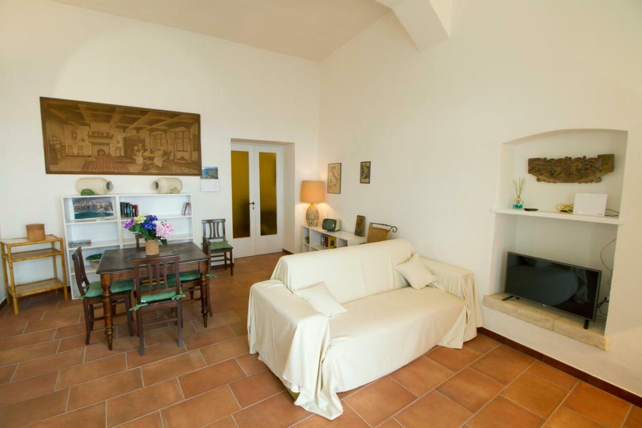 Isola Bella Sea-View Apartment Tropea Exterior photo